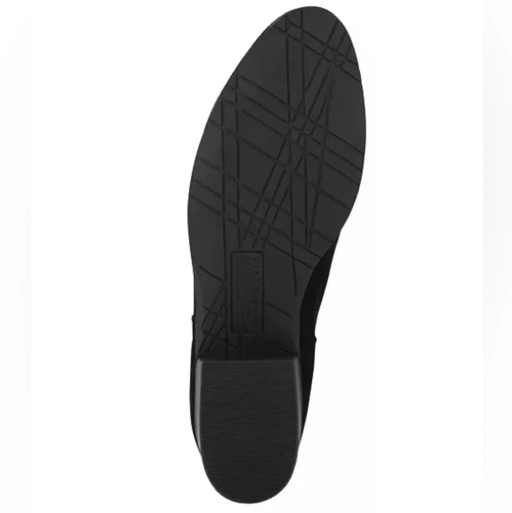 Kenneth Cole Reaction Black Suede Ankle Booties
